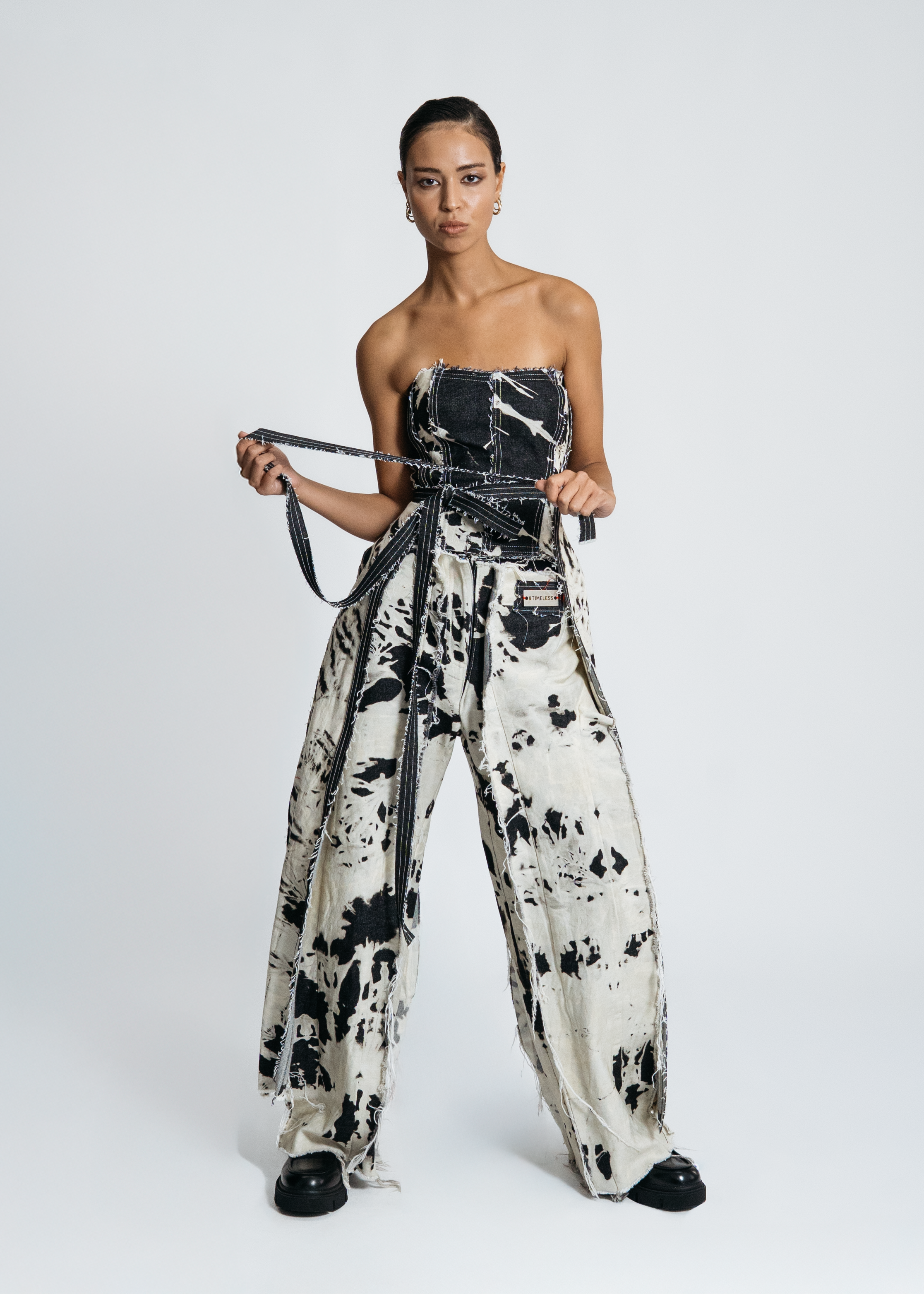 [SYSTEM ID: ERROR_400 – Black Rhythm Disrupted Corset]